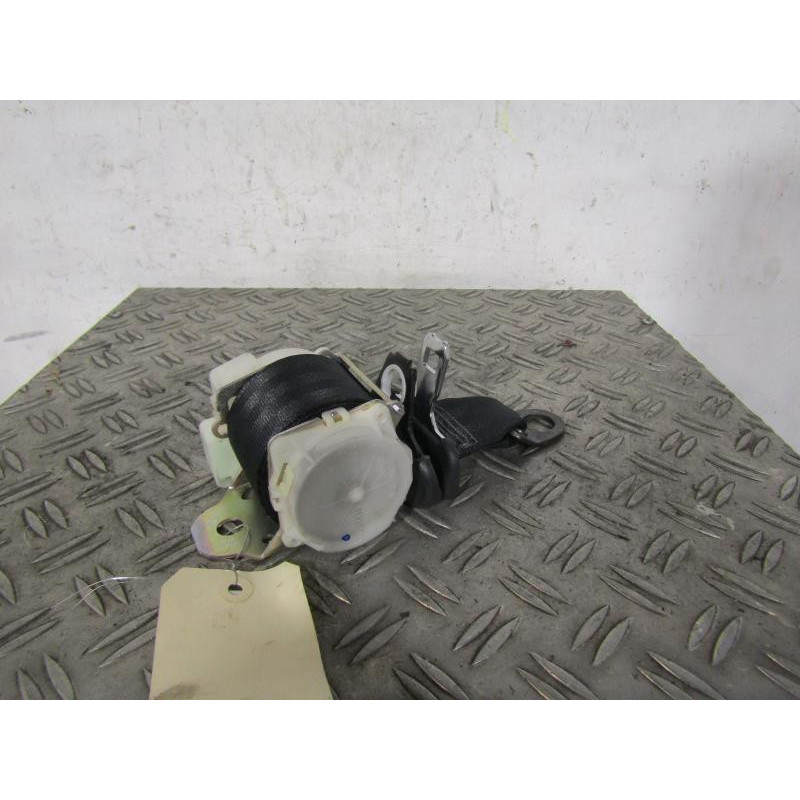 Ceinture arriere gauche PEUGEOT 107 Photo n°1