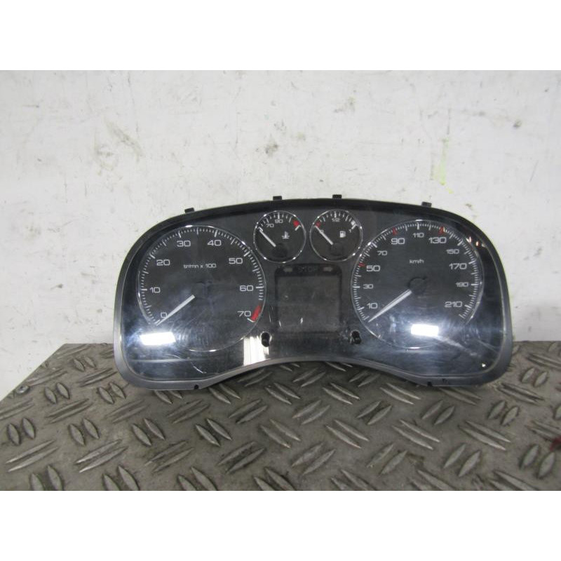 Compteur PEUGEOT 307 Photo n°1