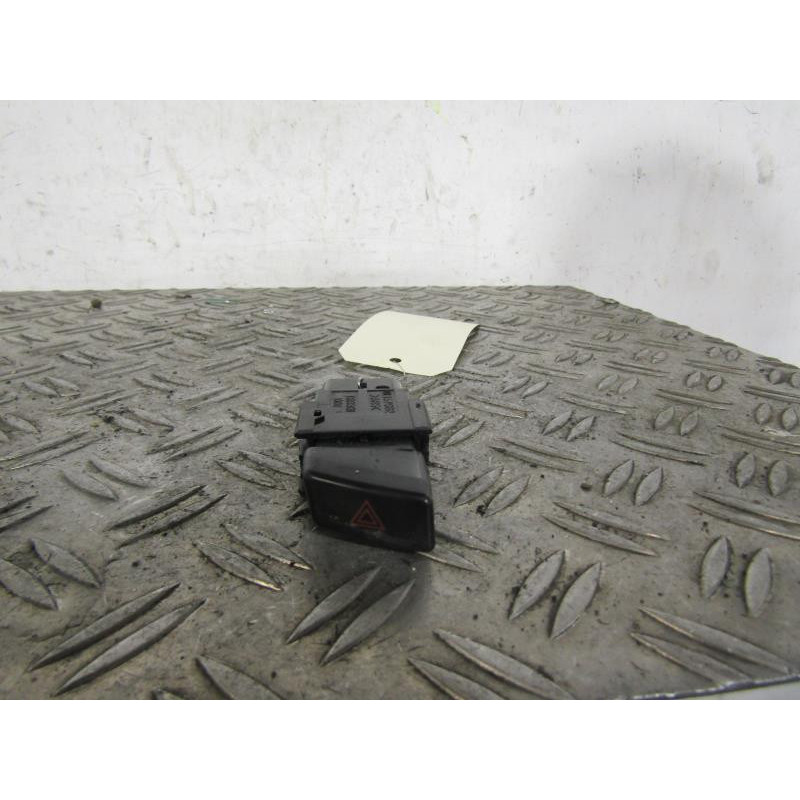Bouton de warning LEXUS RX 1 Photo n°1