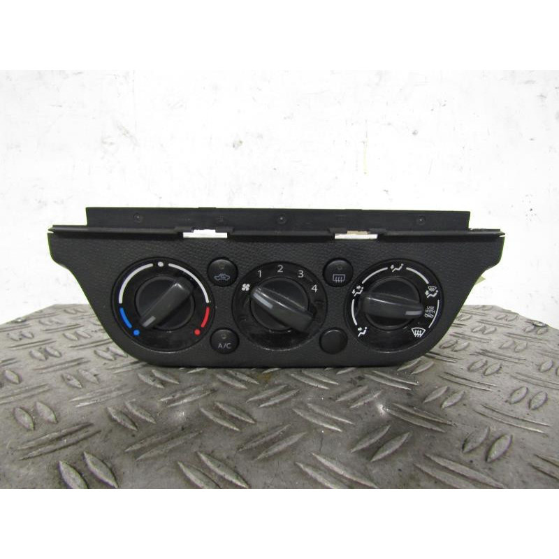 Commande chauffage SUZUKI SWIFT 3 Photo n°1