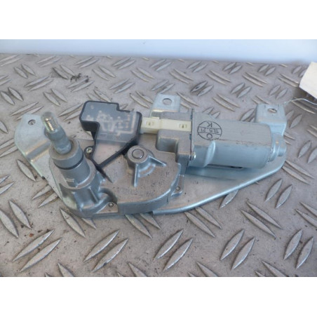 Moteur essuie glace arriere SUZUKI SWIFT 3