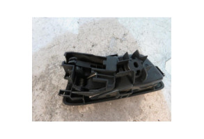 Poignee interieur arriere gauche FORD FIESTA 6 Photo n°2