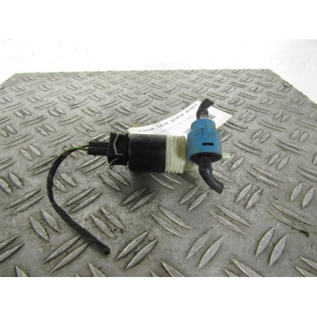 Pompe lave glace avant VOLKSWAGEN POLO 3