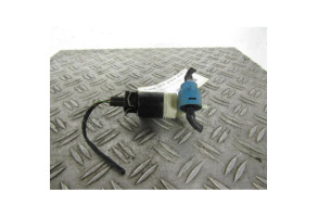 Pompe lave glace avant VOLKSWAGEN POLO 3 Photo n°1