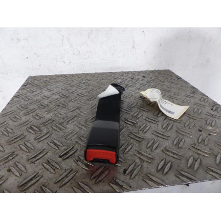 Attache ceinture arriere droit RENAULT SAFRANE
