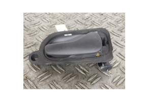 Poignee interieur avant droit RENAULT SAFRANE Photo n°1