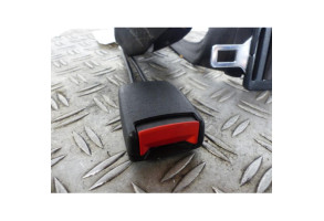Attache ceinture arriere centrale SEAT CORDOBA 1 Photo n°2