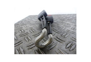 Attache ceinture arriere droit SEAT CORDOBA 1 Photo n°2