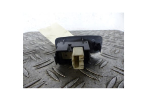 Interrupteur de leve vitre arriere droit TOYOTA RAV4 2 Photo n°2