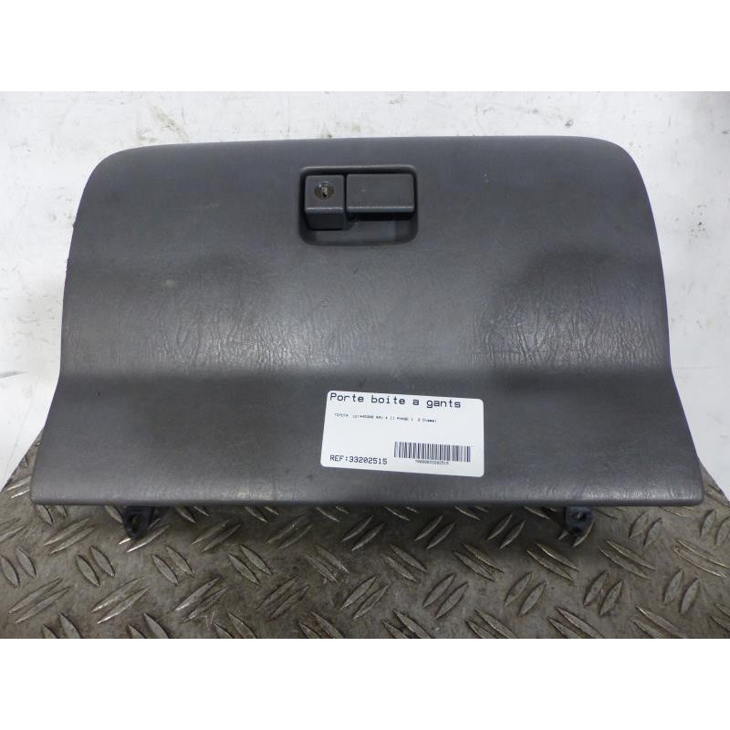 Porte boite a gants TOYOTA RAV4 2 Photo n°1