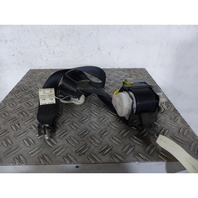 Ceinture avant gauche MAZDA 5 1 Photo n°1