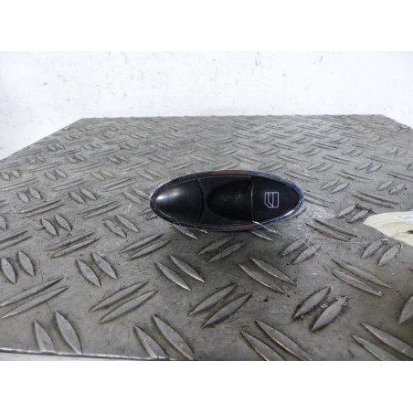 Interrupteur de leve vitre avant droit MERCEDES CLASSE E 211