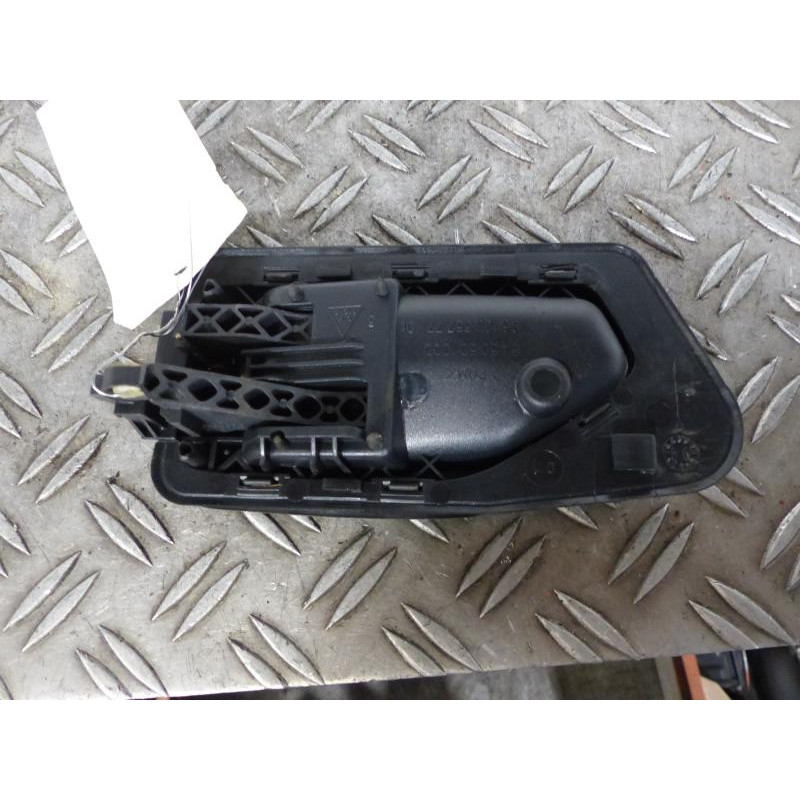 Poignee interieur arriere droit PEUGEOT 306 Photo n°1