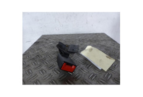 Attache ceinture arriere droit VOLKSWAGEN FOX Photo n°1