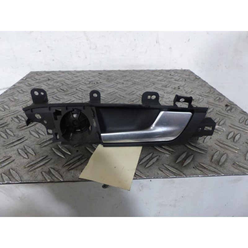 Poignee interieur arriere droit AUDI A3 2 Photo n°1