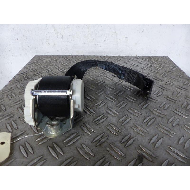 Ceinture arriere gauche VOLKSWAGEN PASSAT 6 Photo n°1