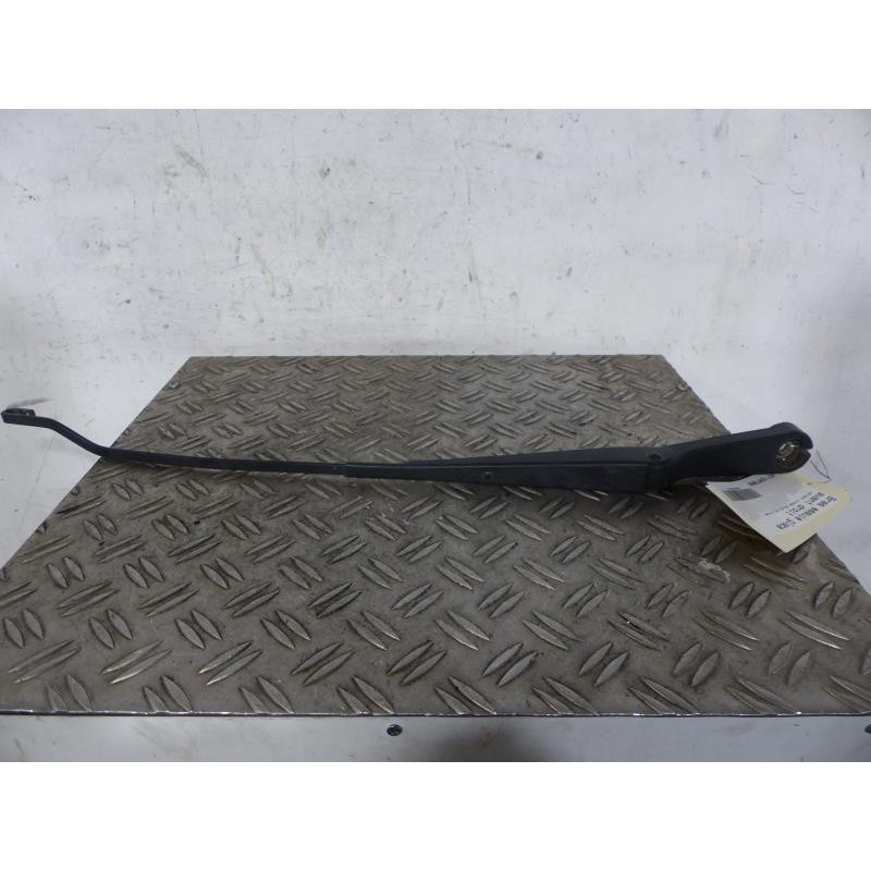 Bras essuie glace avant droit LAND ROVER FREELANDER 1 Photo n°1