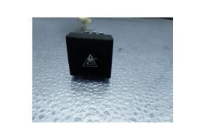 Bouton de warning PEUGEOT 508 1 Photo n°1