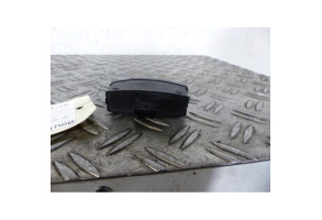 Bouton de warning BMW SERIE 1 E87 Photo n°2