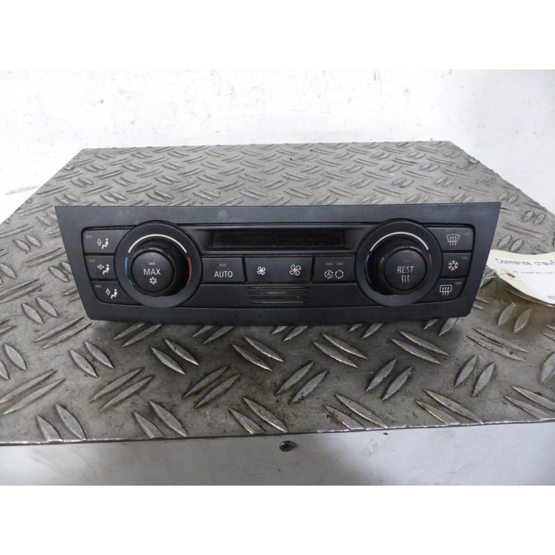 Commande chauffage BMW SERIE 1 E87 Photo n°1