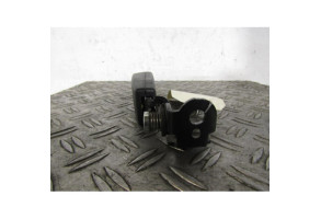 Attache ceinture arriere droit VOLKSWAGEN PASSAT 6 Photo n°2