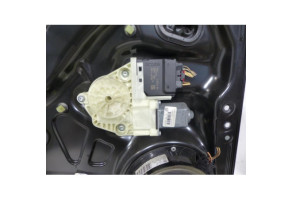 Leve vitre electrique arriere gauche VOLKSWAGEN PASSAT 6 Photo n°2