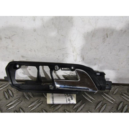 Poignee interieur avant droit VOLKSWAGEN POLO 4