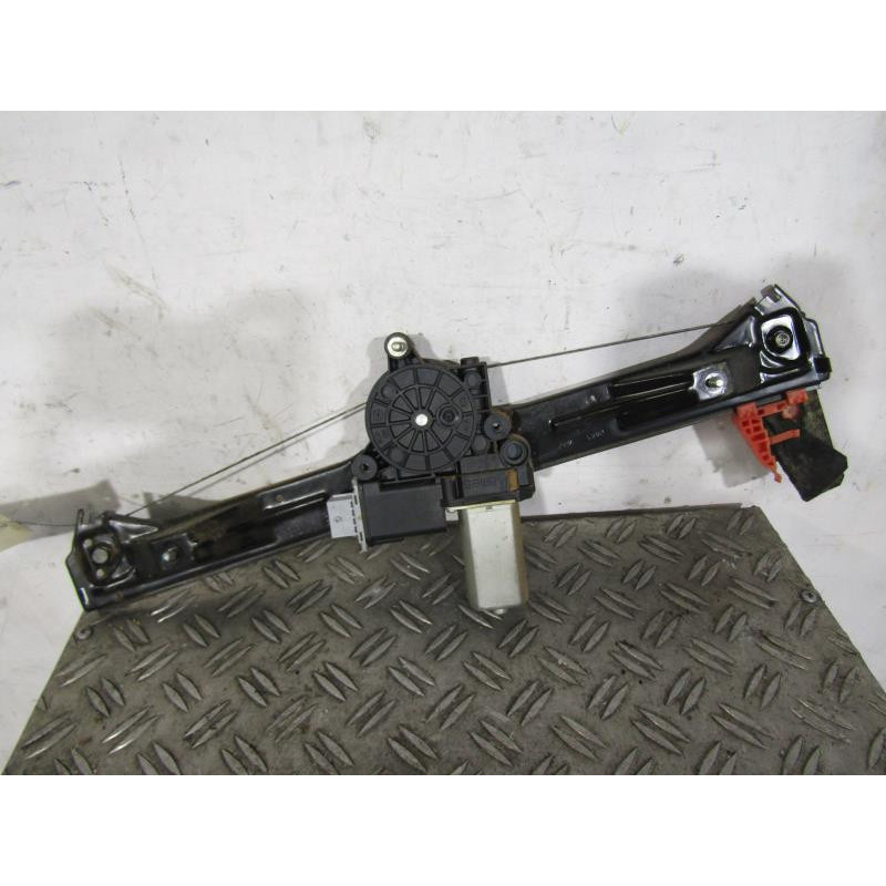Leve vitre electrique avant droit FIAT BRAVO 2 Photo n°1