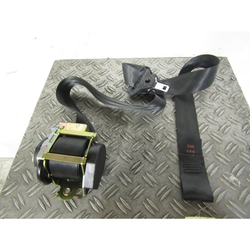 Ceinture avant droit PEUGEOT 1007 Photo n°1