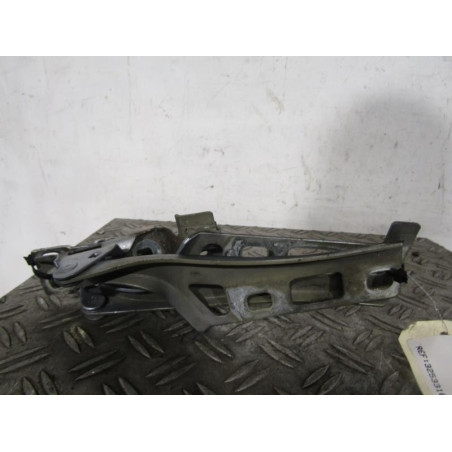 Charniere de capot OPEL ZAFIRA B