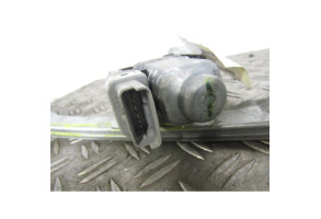 Leve vitre electrique arriere gauche CITROEN C4 PICASSO 1 Photo n°3