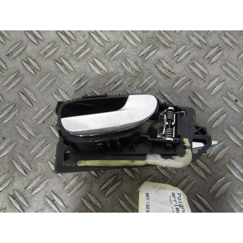 Poignee interieur arriere droit PEUGEOT 307 Photo n°1