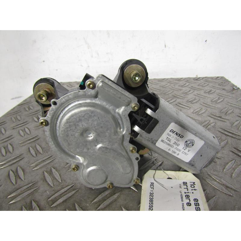Moteur essuie glace arriere FIAT PANDA 2 Photo n°1
