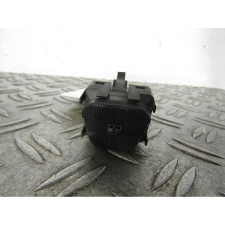 Interrupteur de leve vitre avant droit VOLKSWAGEN GOLF 3