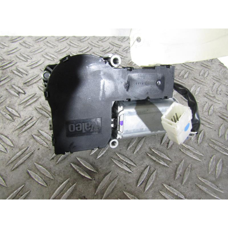 Moteur essuie glace arriere RENAULT SCENIC 1 Photo n°1
