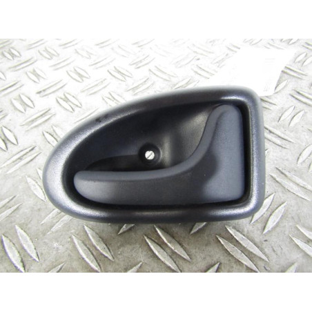 Poignee interieur arriere droit RENAULT CLIO 2