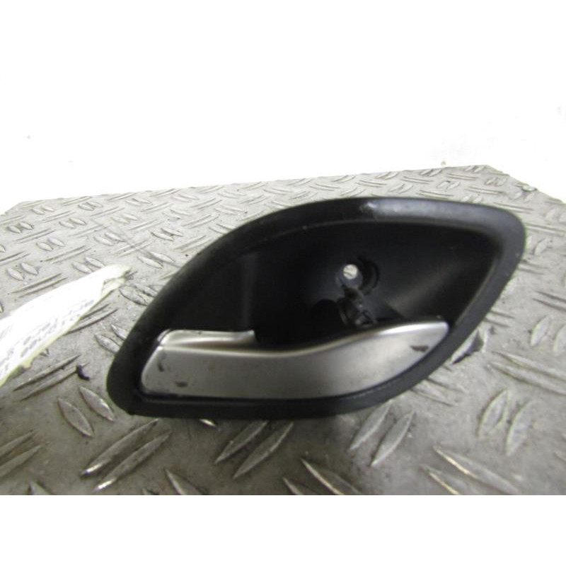Poignee interieur arriere gauche RENAULT LAGUNA 2 Photo n°1