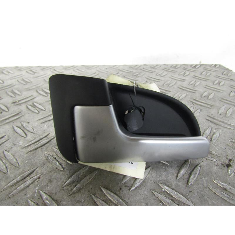 Poignee interieur arriere gauche KIA CEE-D 1 SPORT WAGON Photo n°1