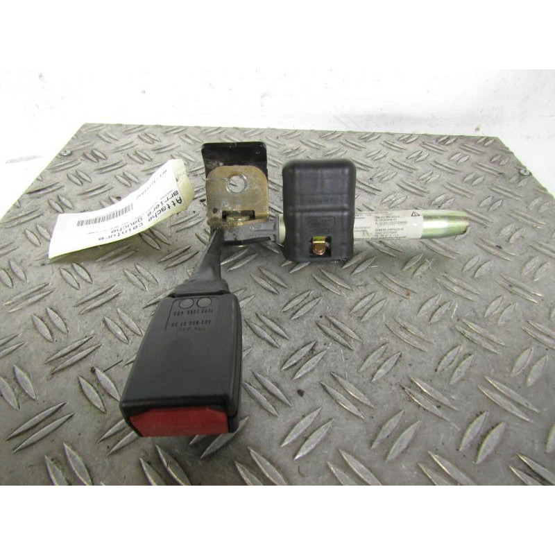 Attache ceinture arriere gauche MERCEDES CLASSE C 203 Photo n°1