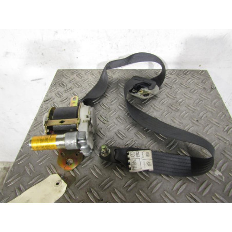 Ceinture avant droit TOYOTA YARIS VERSO