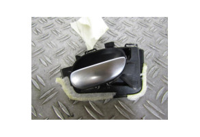Poignee interieur arriere droit PEUGEOT 206 Photo n°1
