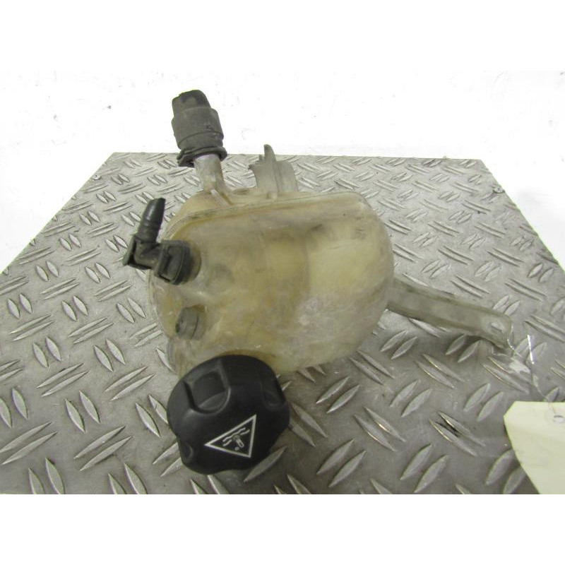 Vase d'expansion CITROEN C5 2 Photo n°1