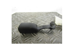 Attache ceinture arriere gauche TOYOTA COROLLA VERSO 2 Photo n°1