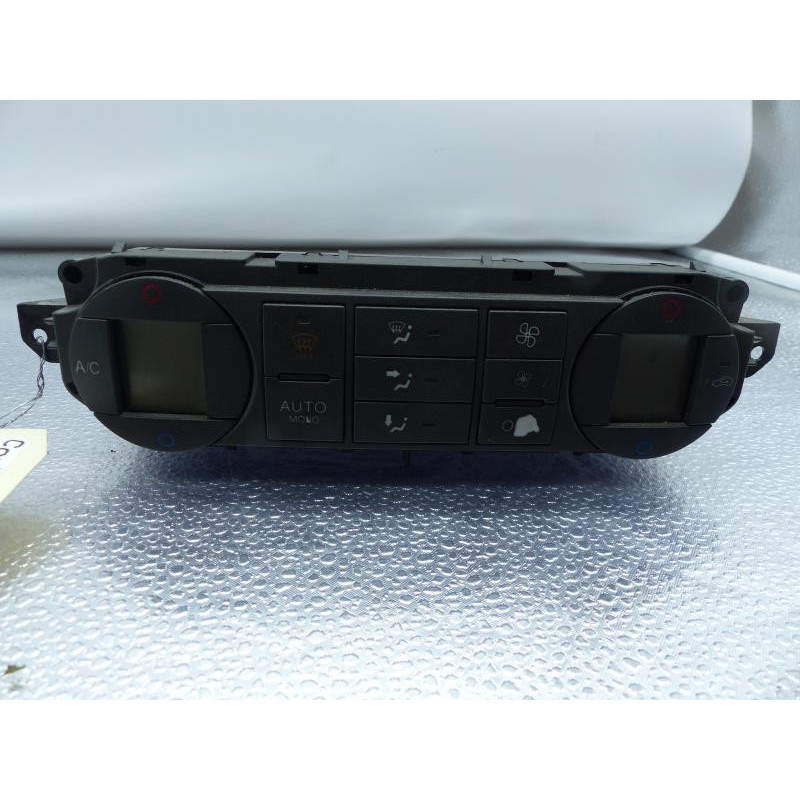 Commande chauffage FORD FOCUS 2 Photo n°1