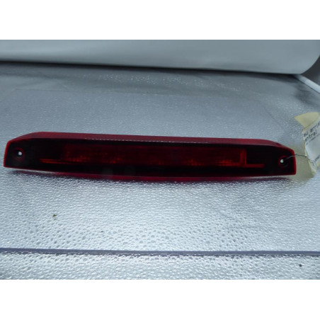 Feu arriere stop central FORD FOCUS 2