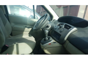 Attache ceinture arriere gauche RENAULT SCENIC 2 Photo n°4