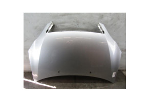 Capot TOYOTA AVENSIS VERSO Photo n°1