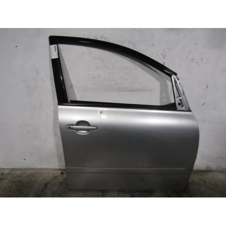 Porte avant droit TOYOTA AVENSIS VERSO