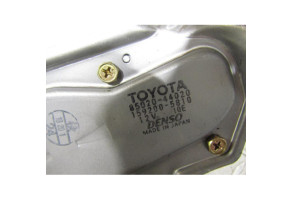 Moteur essuie glace arriere TOYOTA AVENSIS VERSO Photo n°3