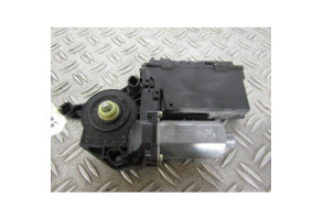 Leve vitre electrique arriere droit AUDI A4 2 Photo n°1